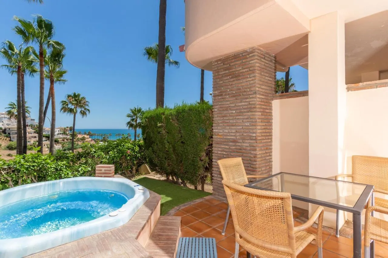 Wyndham Residences Costa Del Sol Fuengirola 3*,