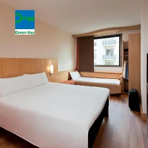 Hotel Ibis **